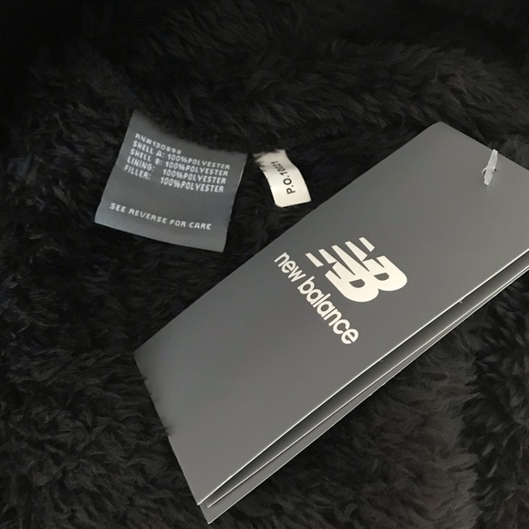 New Balance Black and Gold Women's Jacket - Picture 14 of 15